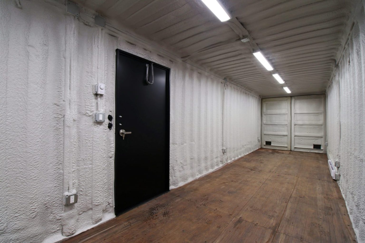 40ft HC Insulated Workshop Container | Durable Heavy-Duty Shop Unit 3 40ft HC Insulated Workshop Container | Durable Heavy-Duty Shop Unit - Image 3