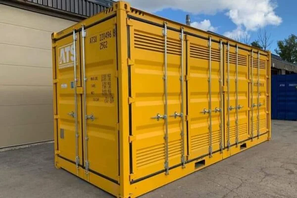 30ft Shipping Container for Sale | Durable Storage & Transport Solutions 2 30ft Shipping Container for Sale | Durable Storage & Transport Solutions - Image 2