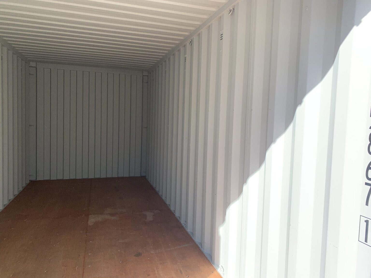 20ft Blue Shipping Container - Durable Storage & Transport Solution 6 20ft Blue Shipping Container - Durable Storage & Transport Solution - Image 6