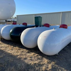 Alternative view of 1000 Gallon Under And Aboveground Propane Tank