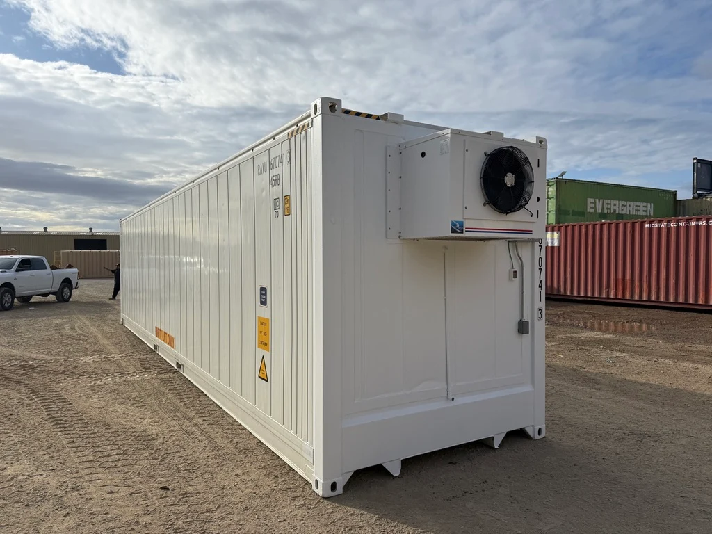 40' High Cube New Refrigerated Container (Single Phase 5HP Freezer) 2 40' High Cube New Refrigerated Container (Single Phase 5HP Freezer) - Image 2