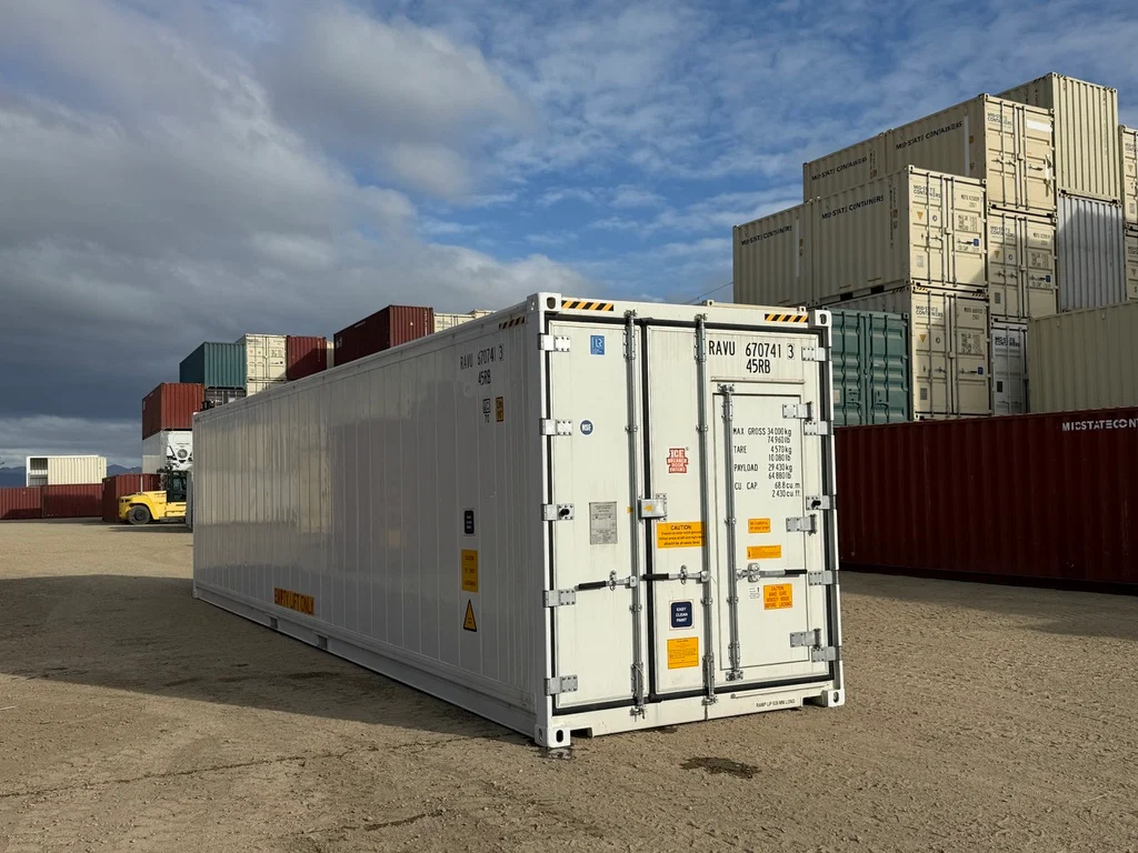 40' High Cube New Refrigerated Container (Single Phase 5HP Freezer) 3 40' High Cube New Refrigerated Container (Single Phase 5HP Freezer) - Image 3