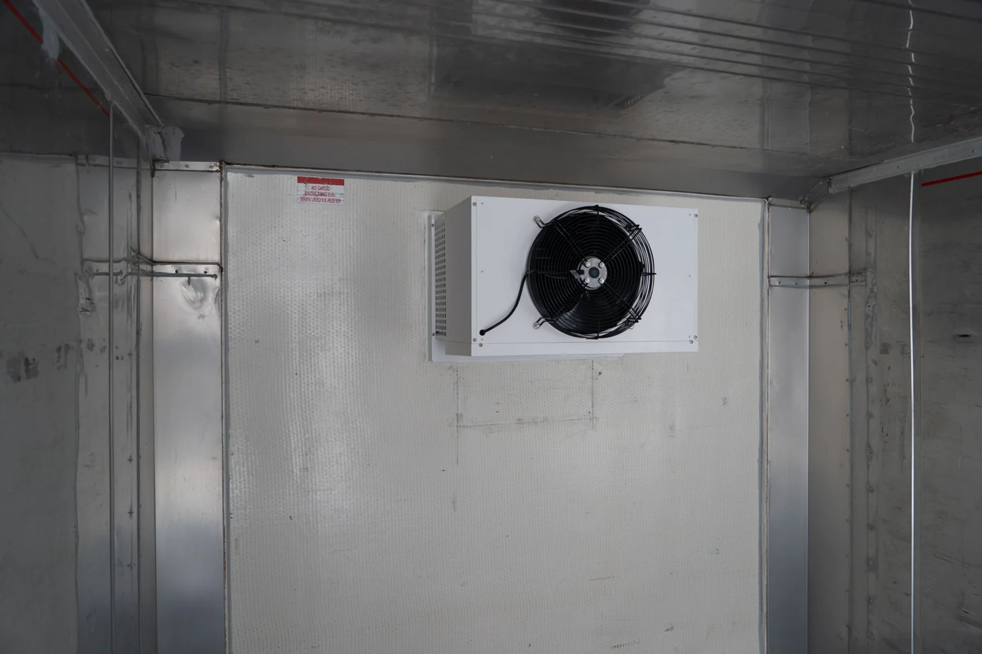 20' STD Refrigerated Container Used Box - New Motor (Single Phase 2.5 HP Cooler) 3 20' STD Refrigerated Container Used Box - New Motor (Single Phase 2.5 HP Cooler) - Image 3
